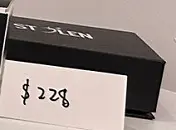 stolen 扣針